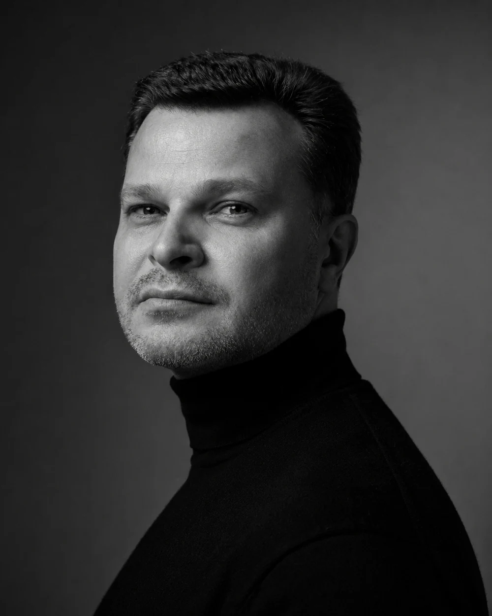 Robert Biernat — fryzjer męski